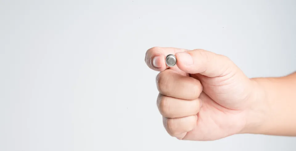 Attention à l'ingestion de petits corps étrangers par les enfants